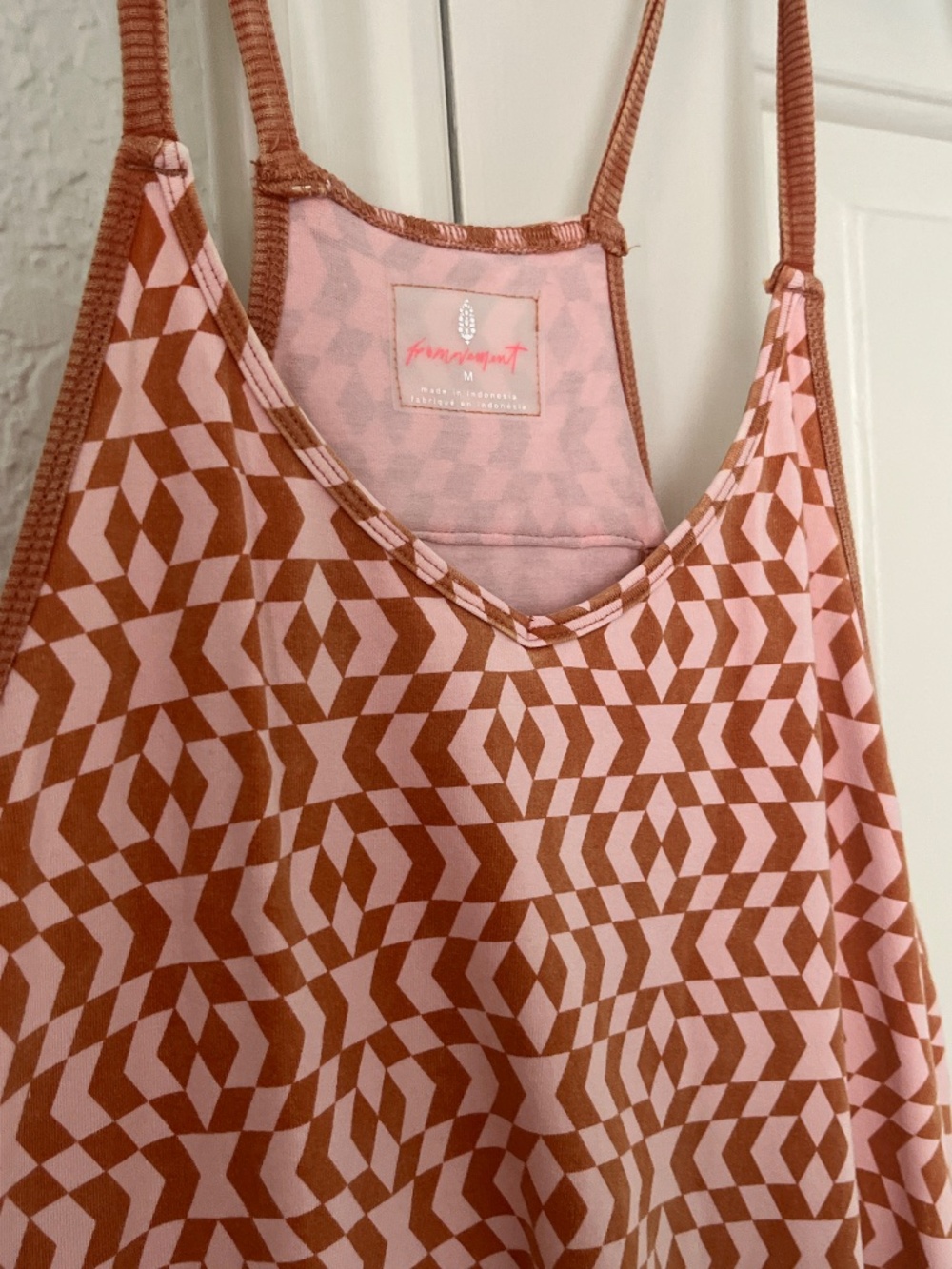 RARE print NEW Free People Movement Hot Shot Onesie M - Picture 3 of 5